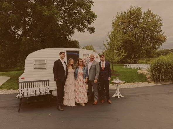 Photo Booth Ideas for an Outdoor Wedding in Ohio